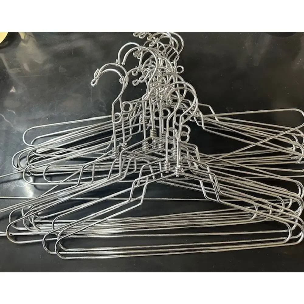 Vintage Heavy Twisted Metal Hangers Chrome Lot Of 23 Assorted Sizes